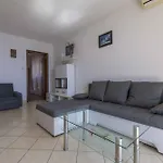 شقة In 39175 *